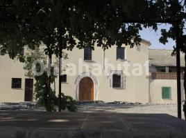  (casa rural), 900 m², près de bus et de train