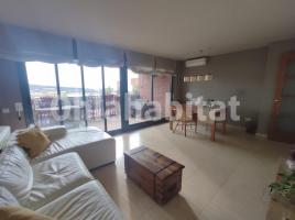 Flat, 120 m², near bus and train, barcelona