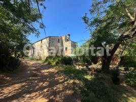 Houses (masia), 900 m²