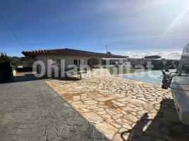 Casa (chalet / torre), 262 m², Calle Montcorb