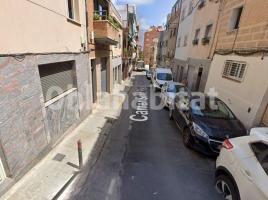 Piso, 85 m², cerca de bus y tren