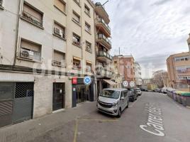 Piso, 45 m², cerca de bus y tren