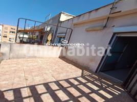 Attic, 92 m², near bus and train, Fondo