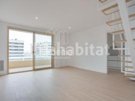 Àtic, 110 m², seminou, Zona