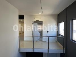 For rent office, 240 m², almost new, Calle Rocacorba, 1