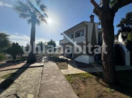 Houses (villa / tower), 280 m²