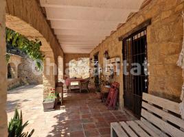 Houses (villa / tower), 499 m², Zona