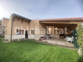 Houses (villa / tower), 115 m², almost new, Calle El Campillo, 6