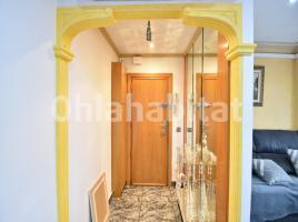 Piso, 61 m², cerca de bus y tren