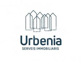  (unifamiliar adossada), 118 m², presque neuf, Zona