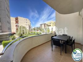 Piso, 84 m², seminuevo, Avenida de la Gola de l'Estany, 43