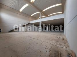 Lloguer nau industrial, 1250 m², esquina calle Copérnico