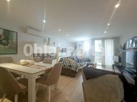 Casa (unifamiliar adossada), 325.30 m², prop de bus i tren, seminou