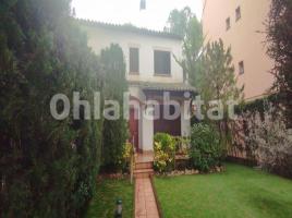 Houses (terraced house), 168 m², Avenida Madrid, 57