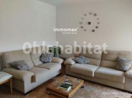 Piso, 86 m², seminuevo, Zona