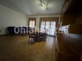 Alquiler piso, 87 m², cerca de bus y tren