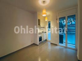 For rent flat, 41 m², close to bus and metro, Paralel