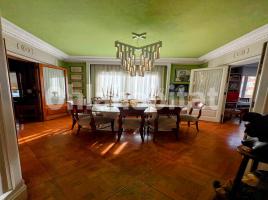 Piso, 308 m², Calle de Tavern