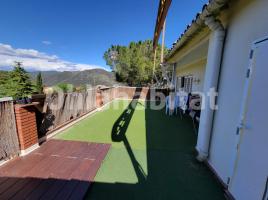 Piso, 691 m², cerca de bus y tren