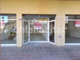 Business premises, 140 m², Zona