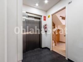 Attic, 140 m², near bus and train, almost new, CAP GRÀCIA