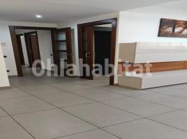 For rent flat, 56 m², almost new