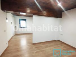 Alquiler estudio, 30 m², Calle dels Cecs de Sant Cugat