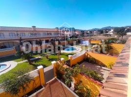 Houses (terraced house), 180 m², almost new, Zona