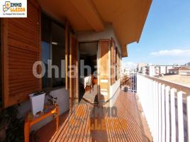 Flat, 110 m², near bus and train, Calle d'Urgell, 15