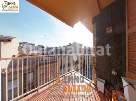 Flat, 110 m², near bus and train, Calle d'Urgell, 15