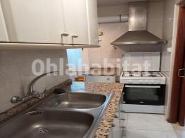 Apartament, 54 m², near bus and train, Calle Illes Canàries