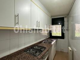 Pis, 129 m², prop de bus i tren, seminou