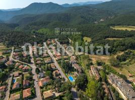 , 1200 m², Zona
