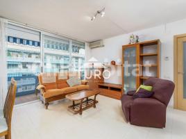 Piso, 102 m², seminuevo, Zona