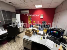 Local comercial, 347 m², Zona