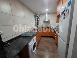 Flat, 68 m², almost new, Zona