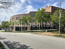 Business premises, 2733 m², Avenida CORNISA