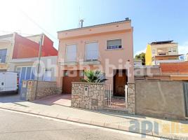 Casa (unifamiliar adosada), 216 m², Calle Ter