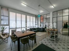 Business premises, 204 m², Zona