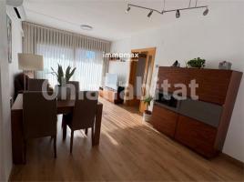 Flat, 114 m², almost new, Zona