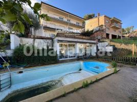 Houses (terraced house), 425 m², Zona