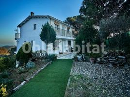 Houses (villa / tower), 192 m², Calle mas pons, 40