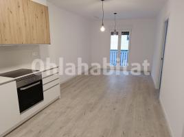 For rent flat, 80 m², almost new, Calle de Vidal