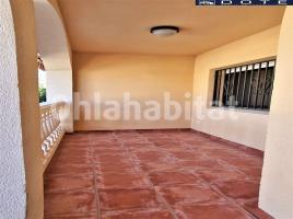 Houses (terraced house), 163 m², Zona