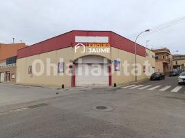 Business premises, 650 m², Zona