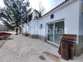 Houses (villa / tower), 65 m²