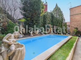 Piso, 150 m², cerca de bus y tren, Calle Circumval.lació