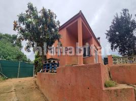Houses (villa / tower), 63 m²