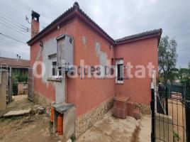 Houses (villa / tower), 63 m²
