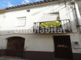 Casa (unifamiliar adosada), 250 m², Calle de la Font